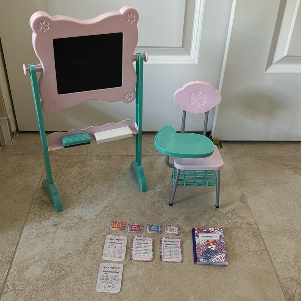 Journey girls school play set